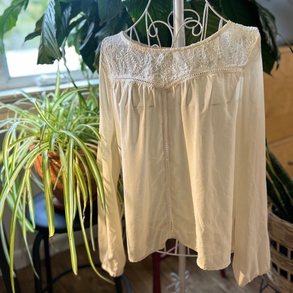 Divided H&M peasant blouse - Picture 1 of 4